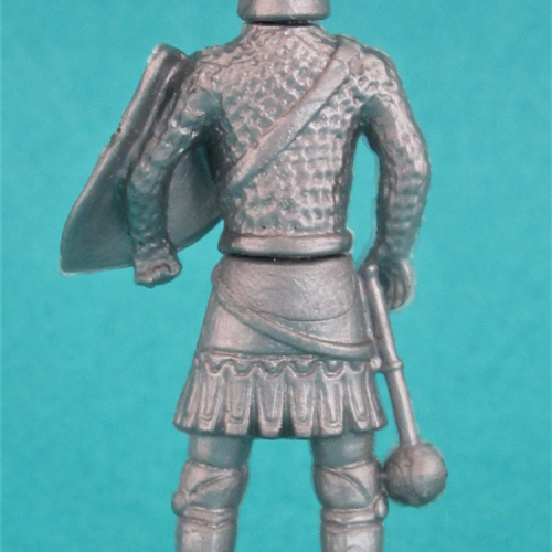 2. Chevalier avec masse d'armes et bouclier.